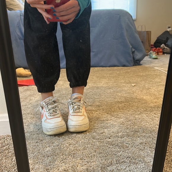 Air Force 1 pink lows!! - Picture 10 of 11